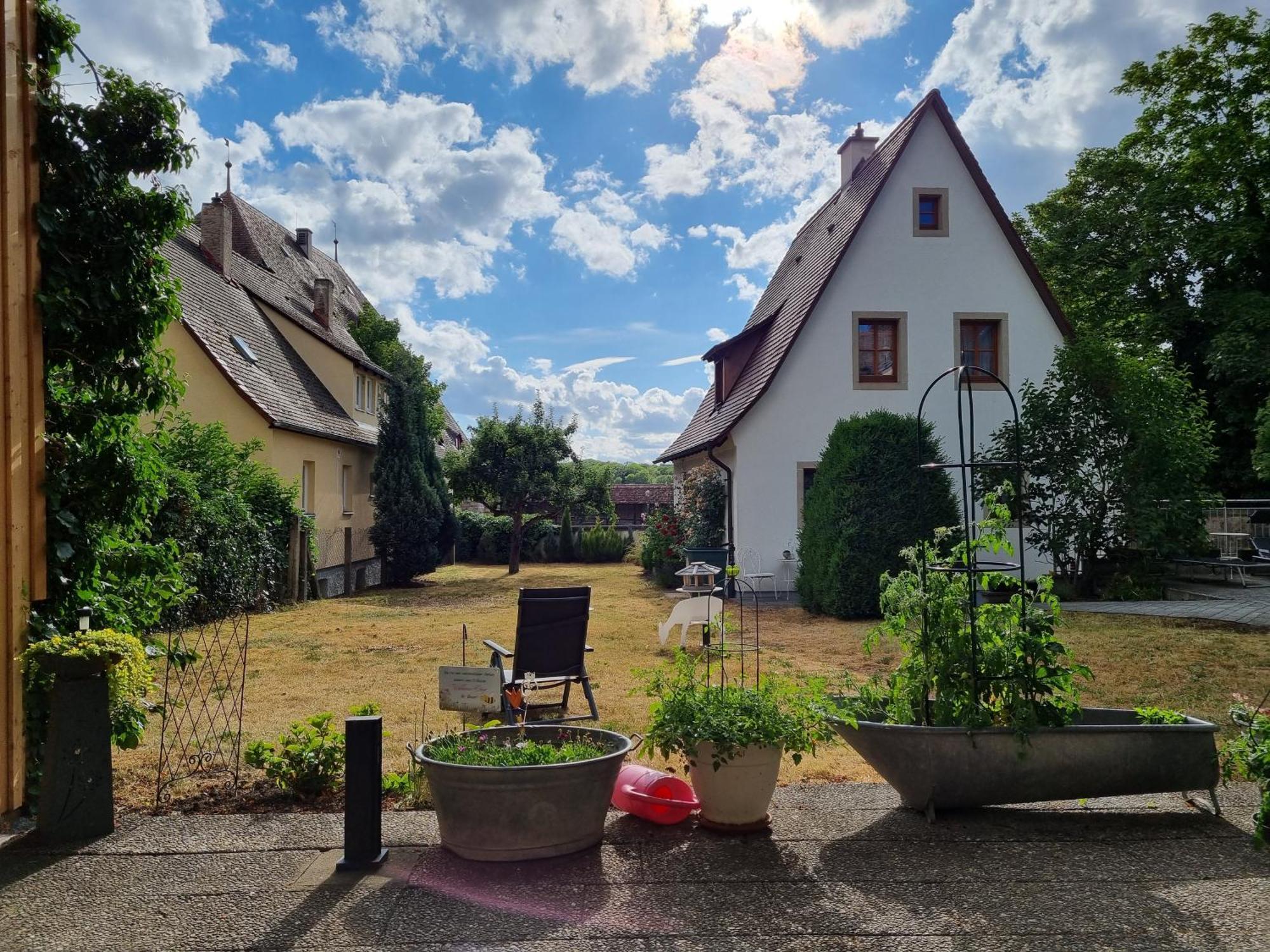 Boutiquehotel Goldene Rose - Self-Check-In Ротенбург-на-Таубере Экстерьер фото